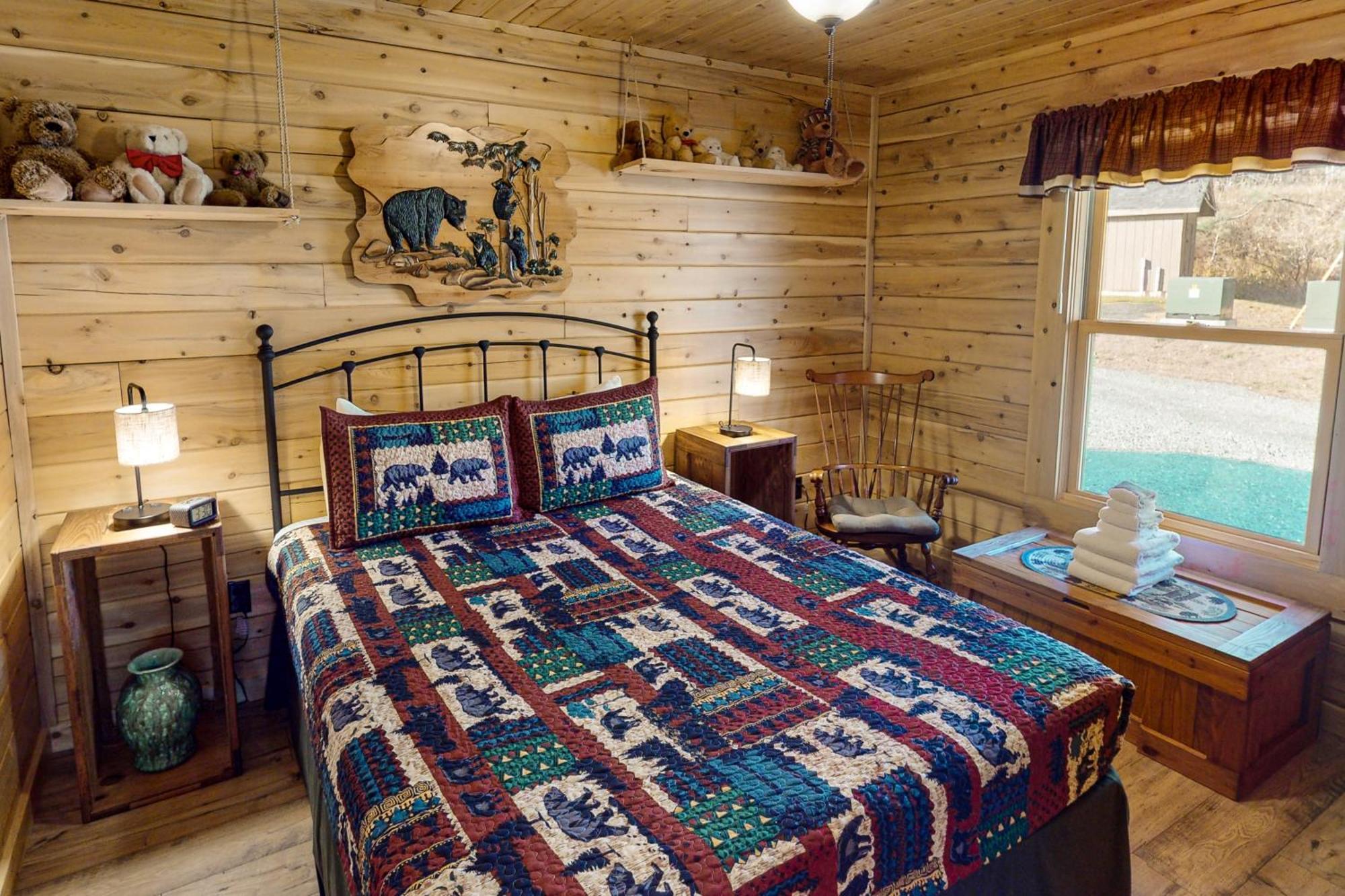 Blackbear Log Cabin Morrisville Exteriör bild